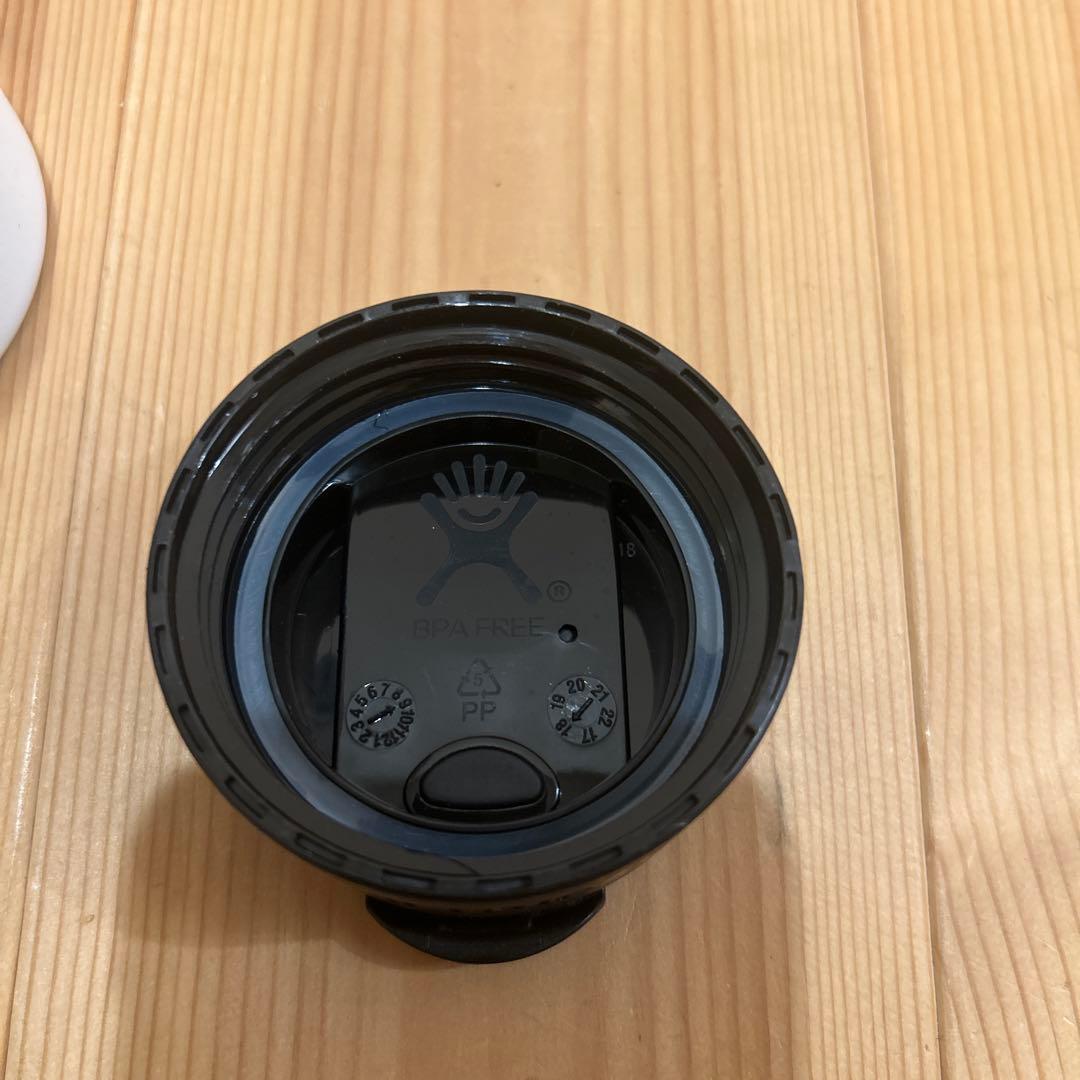 ハイドロフラクス　KEVIN LYONS x LEA LEA