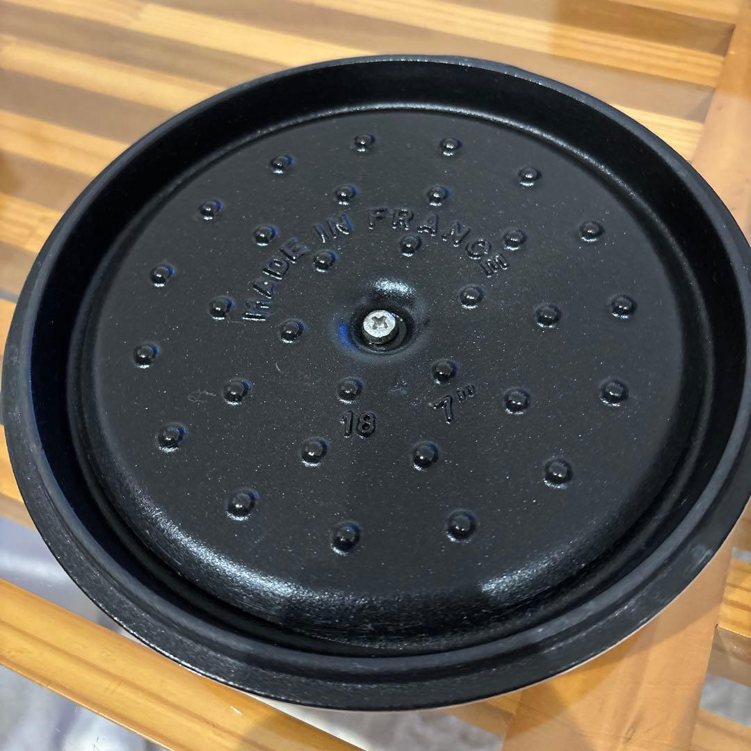 美品　STAUB ラ・ココット カンパーニュ　18cm グレー　ストウブ