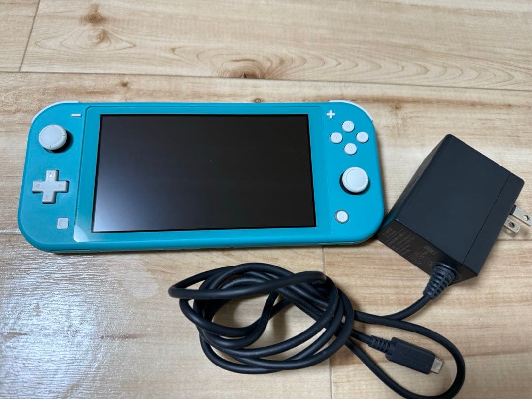 「Nintendo Switch Lite ターコイズ 本体 美品 充電器付き」