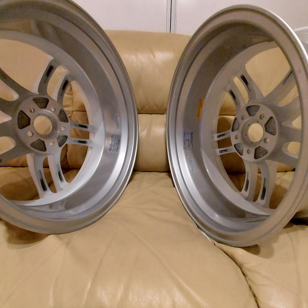 AVSモデルT5 廃盤 希少ホワイト送料込！　30　50プリウス　BRZ86