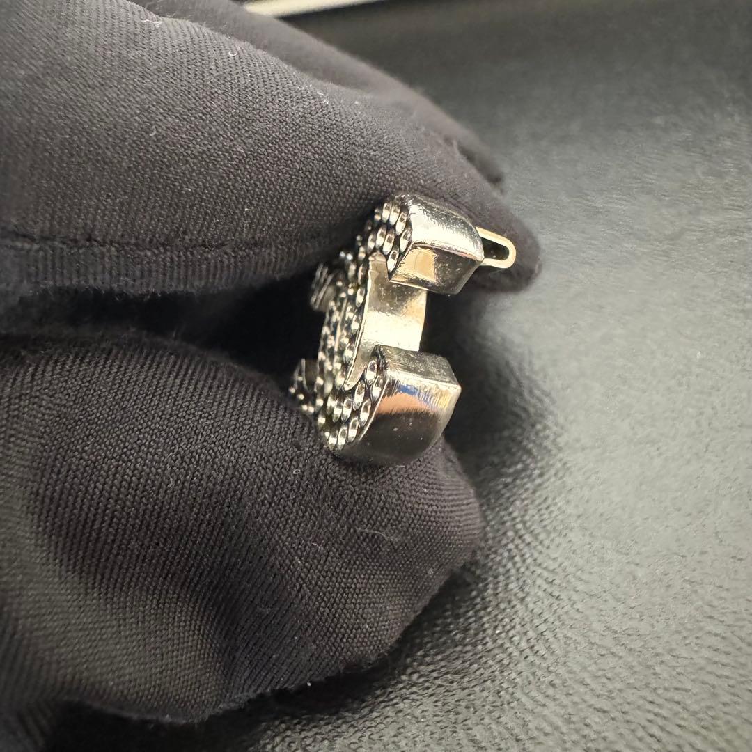 CHANEL シャネル ブローチ パンチング シルバー 小物 レディース