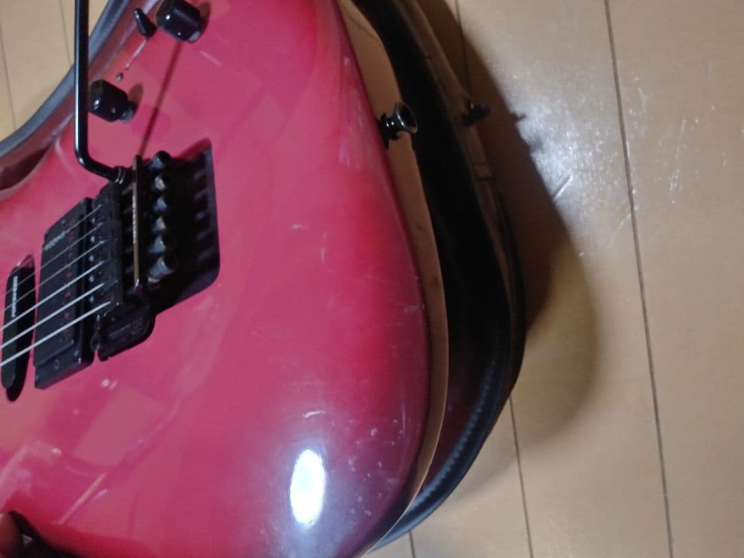 FERNANDES　フェルナンデス FR-75？ SHADOW ピックアップ