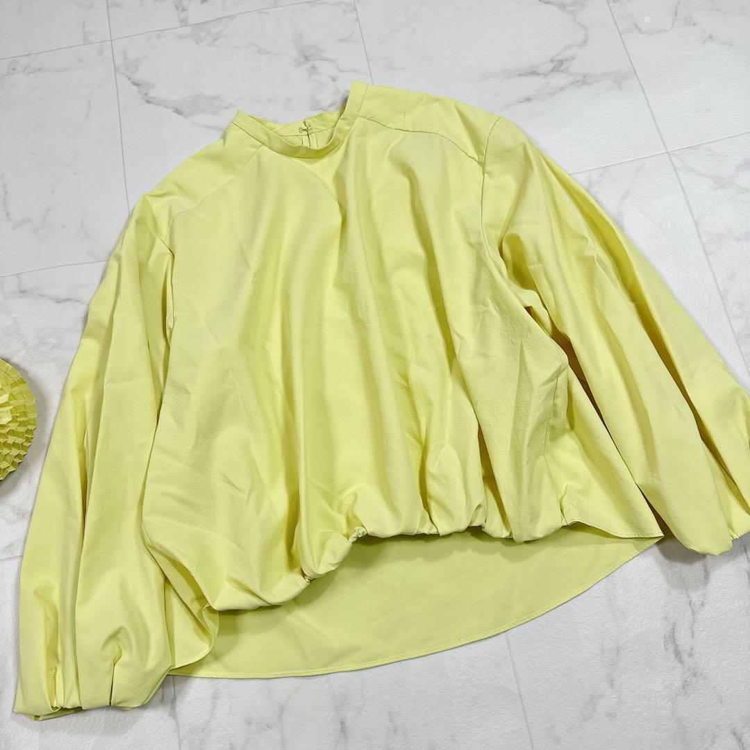 美品ᰔᩚBallsey ポリエステルタイプライター ボリュームブラウス