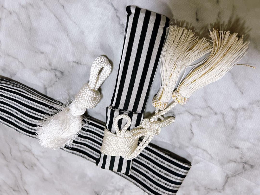 【専用出品】男の子3歳被布＋7歳縦縞袴（小物付き）