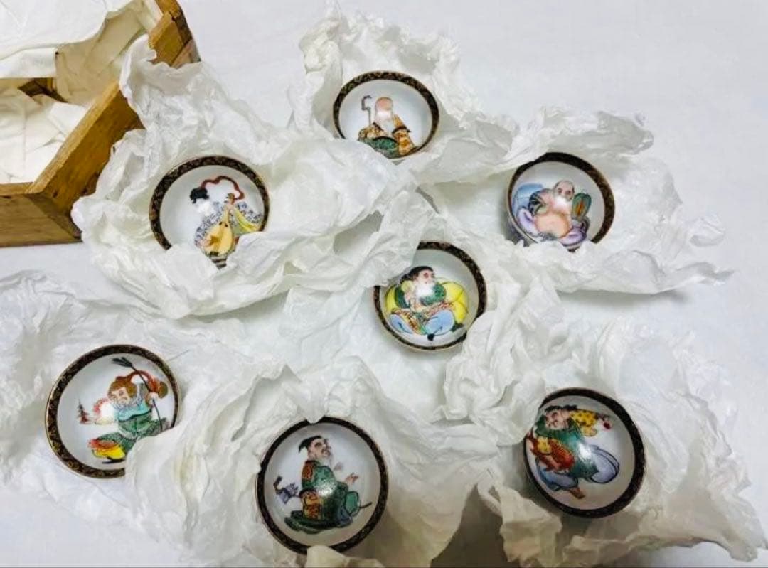 九谷焼　七福神　おちょこ　正月　骨董品　レア　コレクション