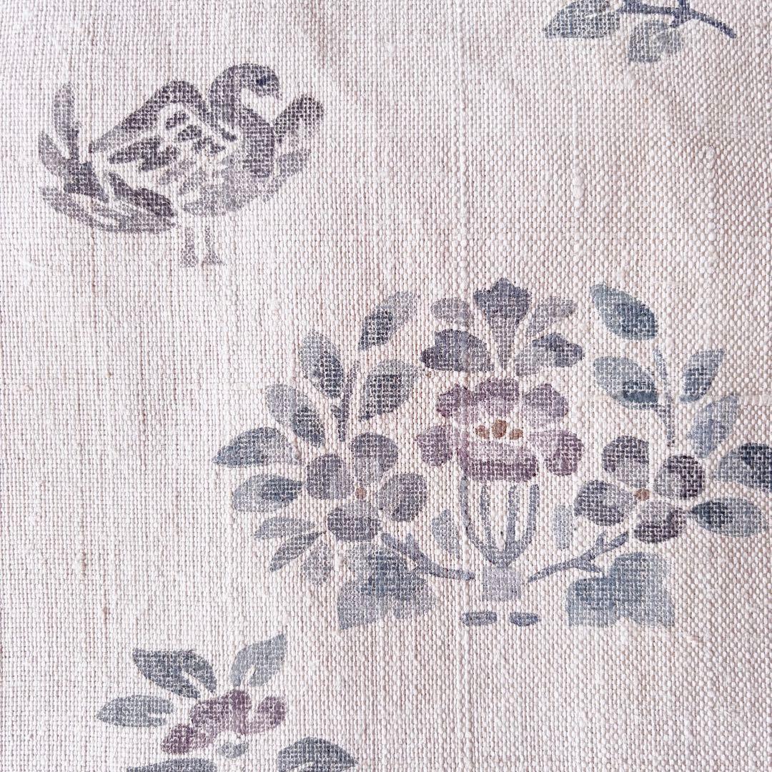 花と鳥の模様 くすんだピンクグレー ピンクベージュ 名古屋帯 紬帯