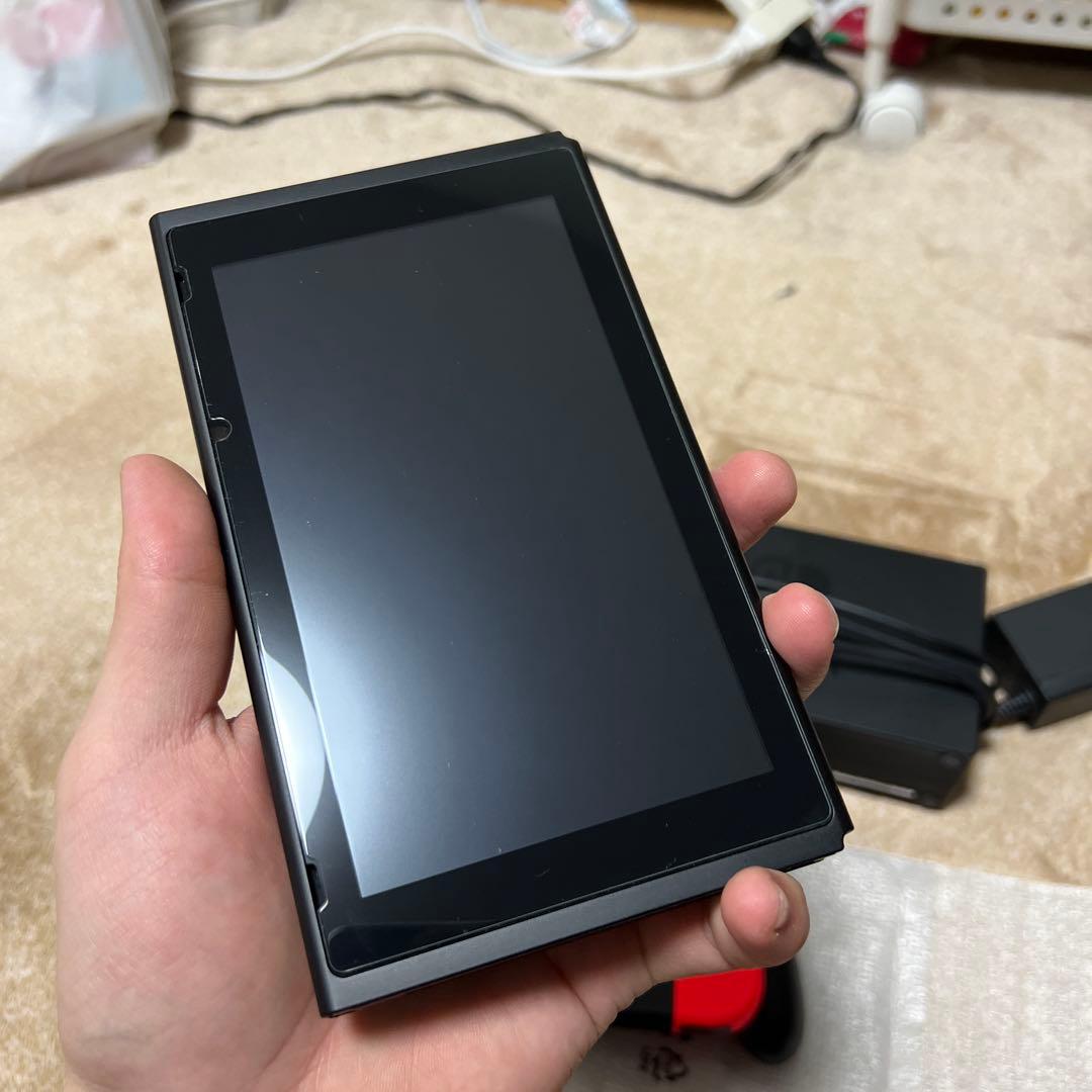 Nintendo Switch 本体 赤/青 Joy-Con