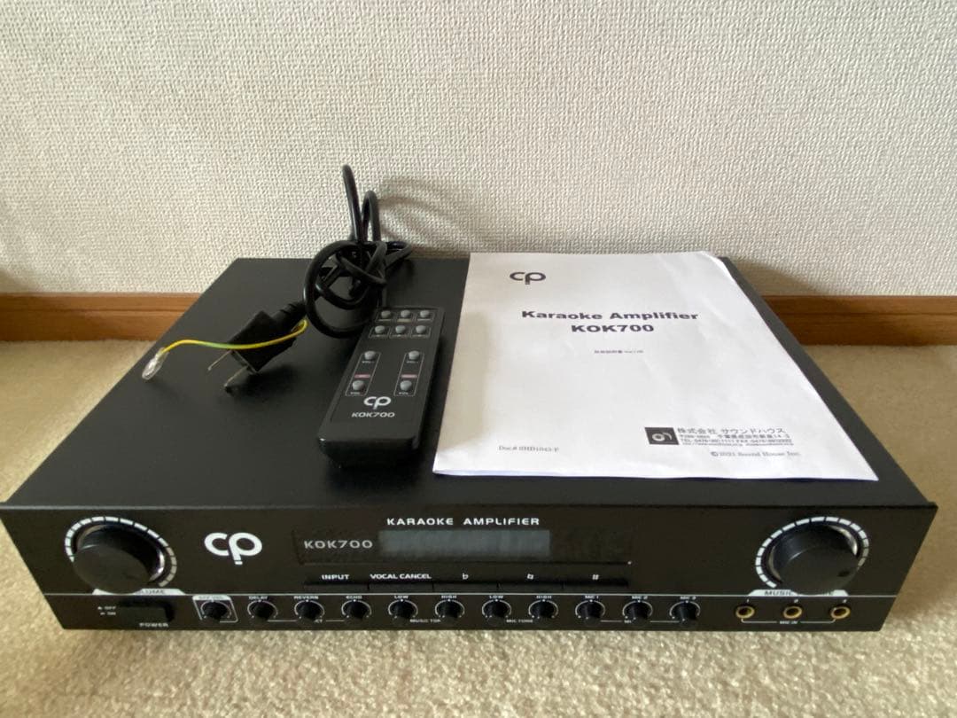 新品同様 CLASSIC PRO KOK700 カラオケアンプ マイク他セット