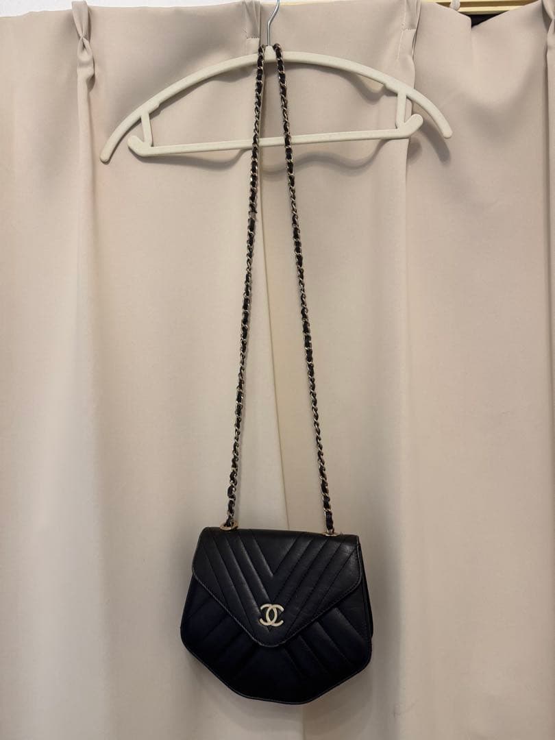 お値下げ中！！ CHANEL ブラック ショルダーバッグ