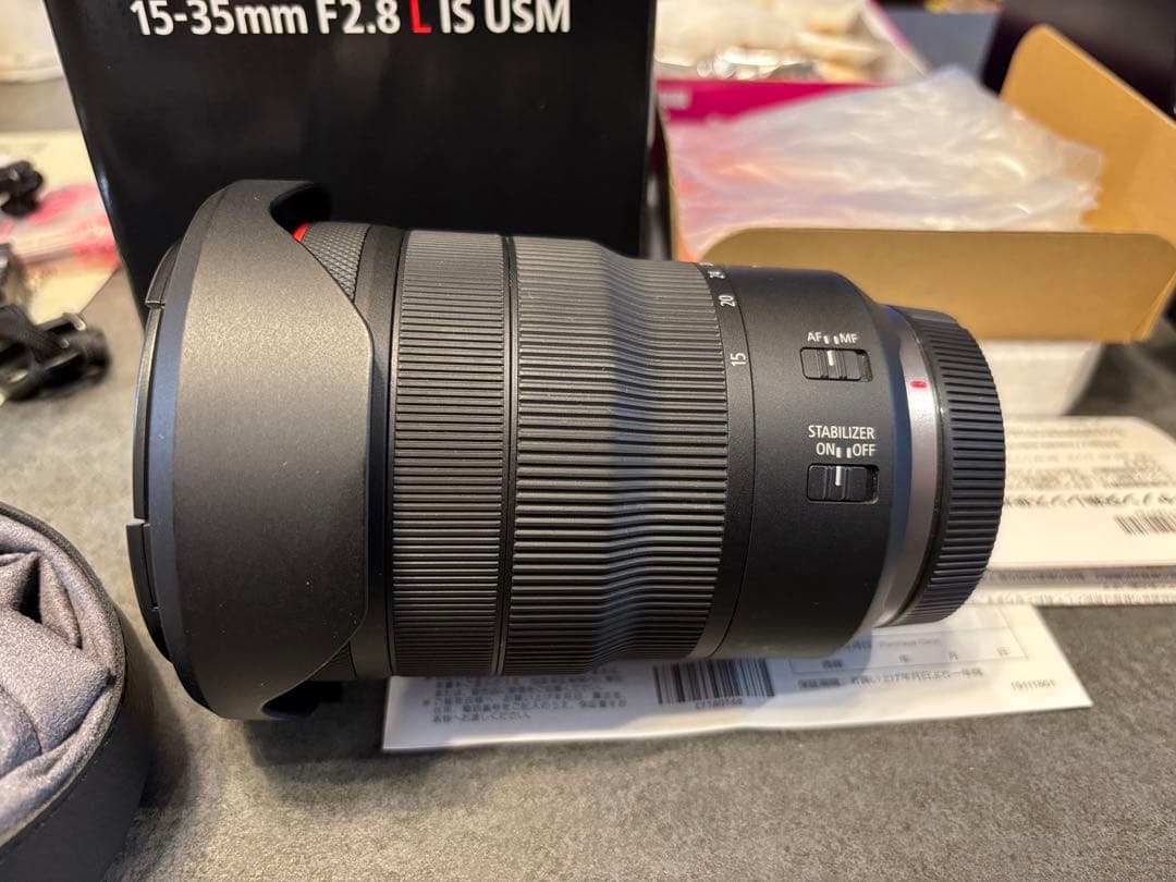 Canon RF 15-35mm F2.8 IS USM ズームレンズ