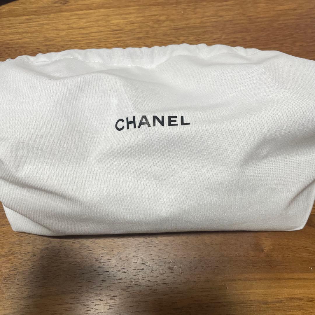 【新品】CHANEL レ キャトル オンブル ブトン 219