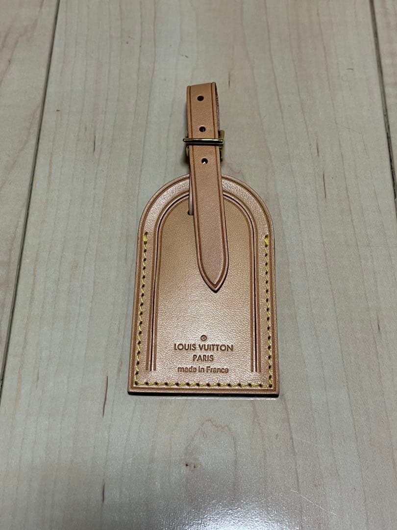 louisvuitton☆限定さくら柄スタンプ入りレザータグヌメ革未使用品