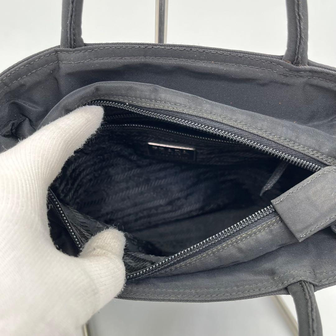 PRADA ハンドバッグ ミニトート 手提げ 三角プレート テスートナイロン 黒