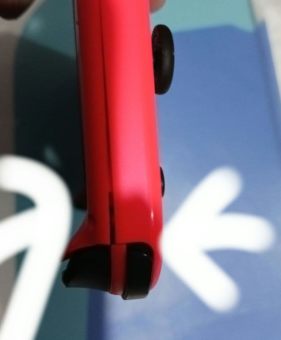 傷あり　Nintendo Switch本体ジョイコンツキ