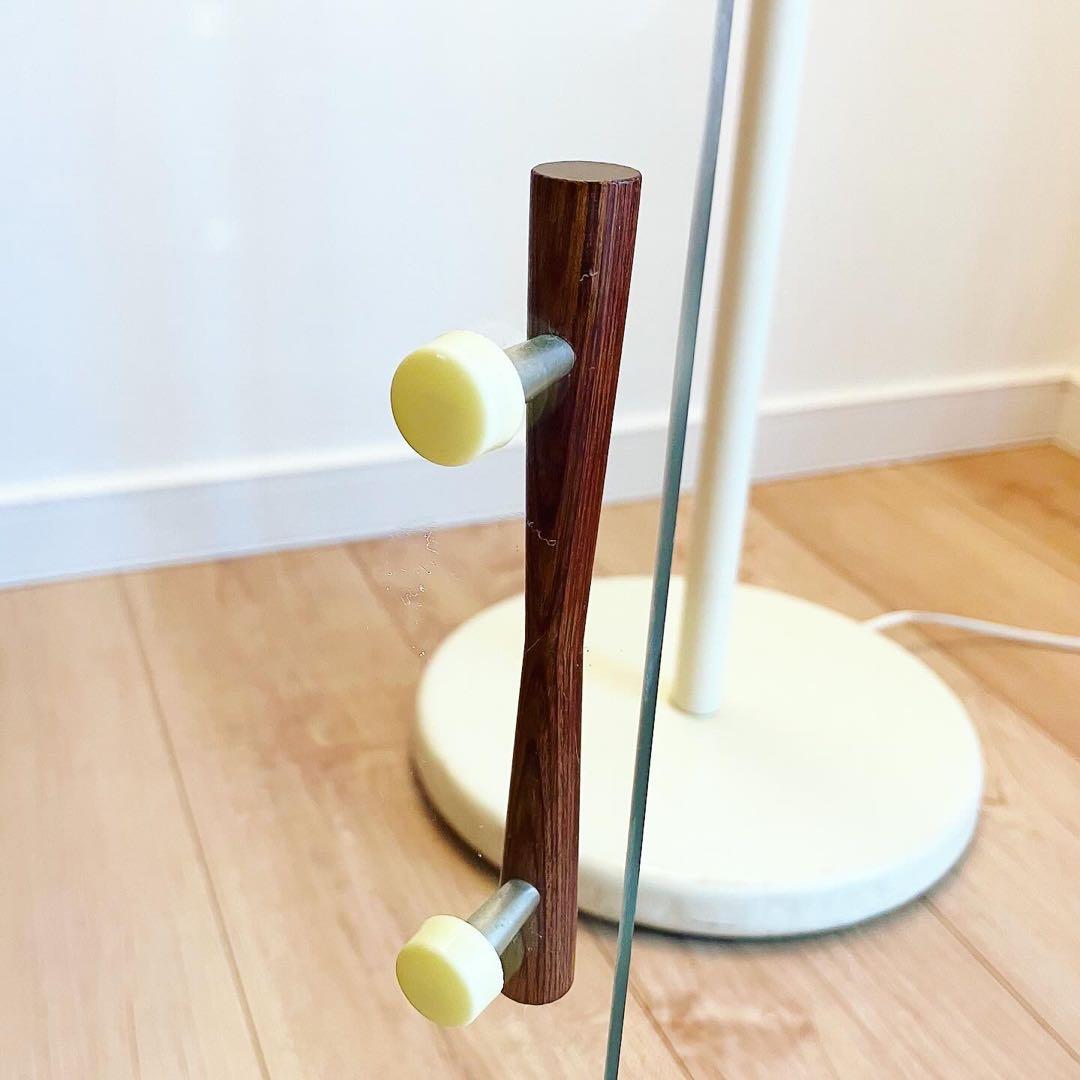 TVボード　オーディオキャビネット　チーク材　ビンテージ家具　古家具　モダン