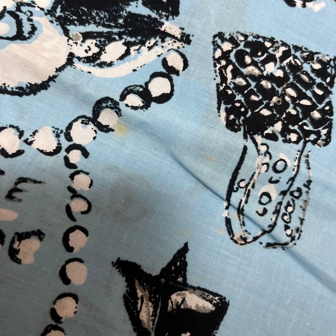 CHANEL 水色 ハンカチ　⚠️保管ジミあり‼️