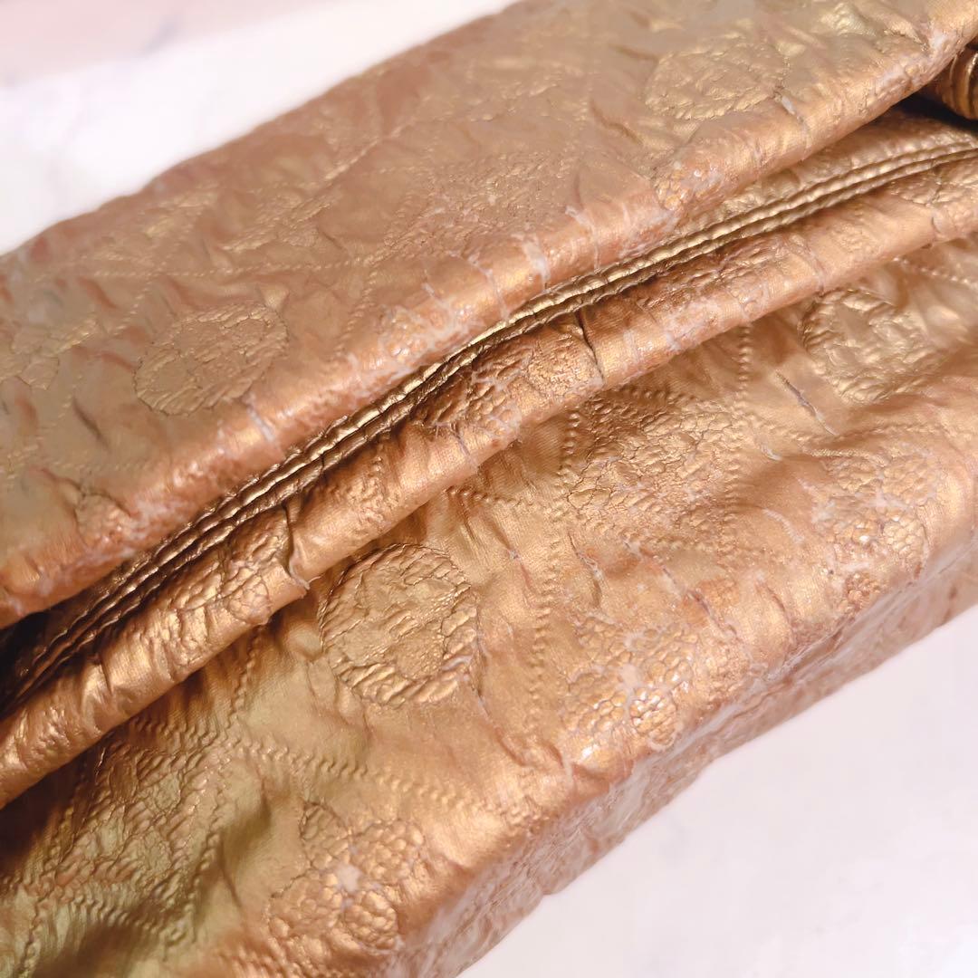 希少 LOUIS VUITTON ルイヴィトンライムライト クラッチPM