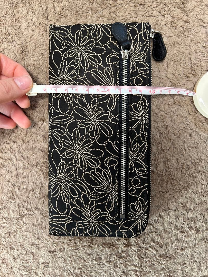 印傳長財布 L字ファスナー　 黒　花モチーフ