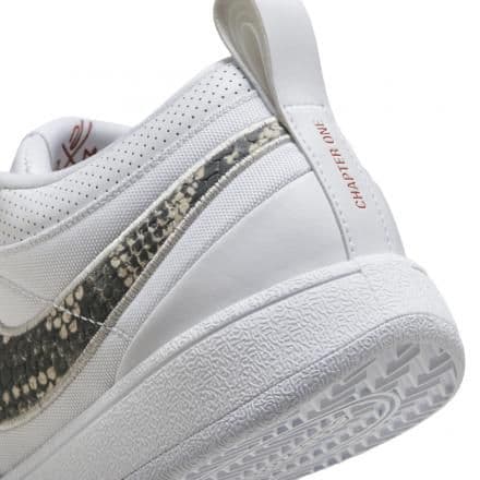 ナイキ ブック 1 EP \"ラトルスネーク\"