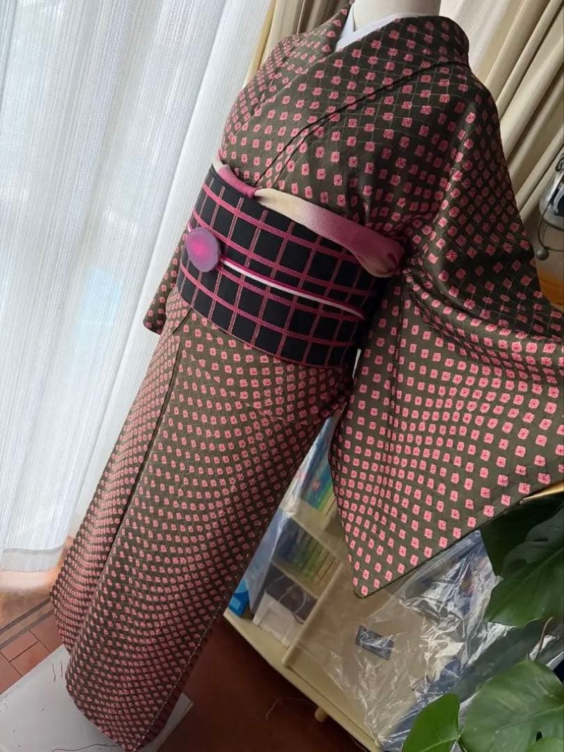 よし 正絹 小紋 着物 チョコブラウン×ピンク 総絞り 単品