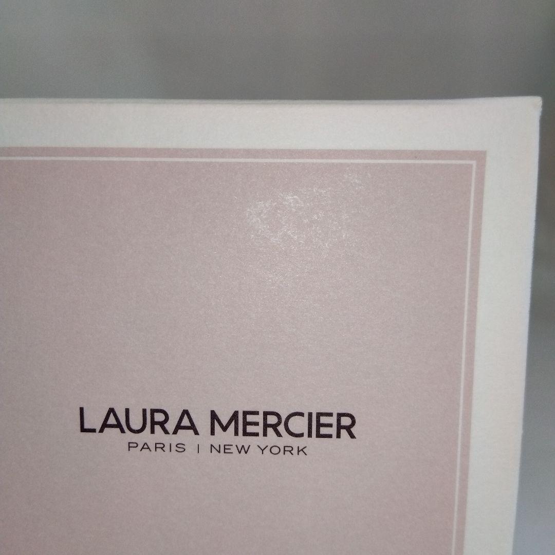 【新品未使用品】ローラメルシエ　ホイップトボディクリーム　アンバーバニラ