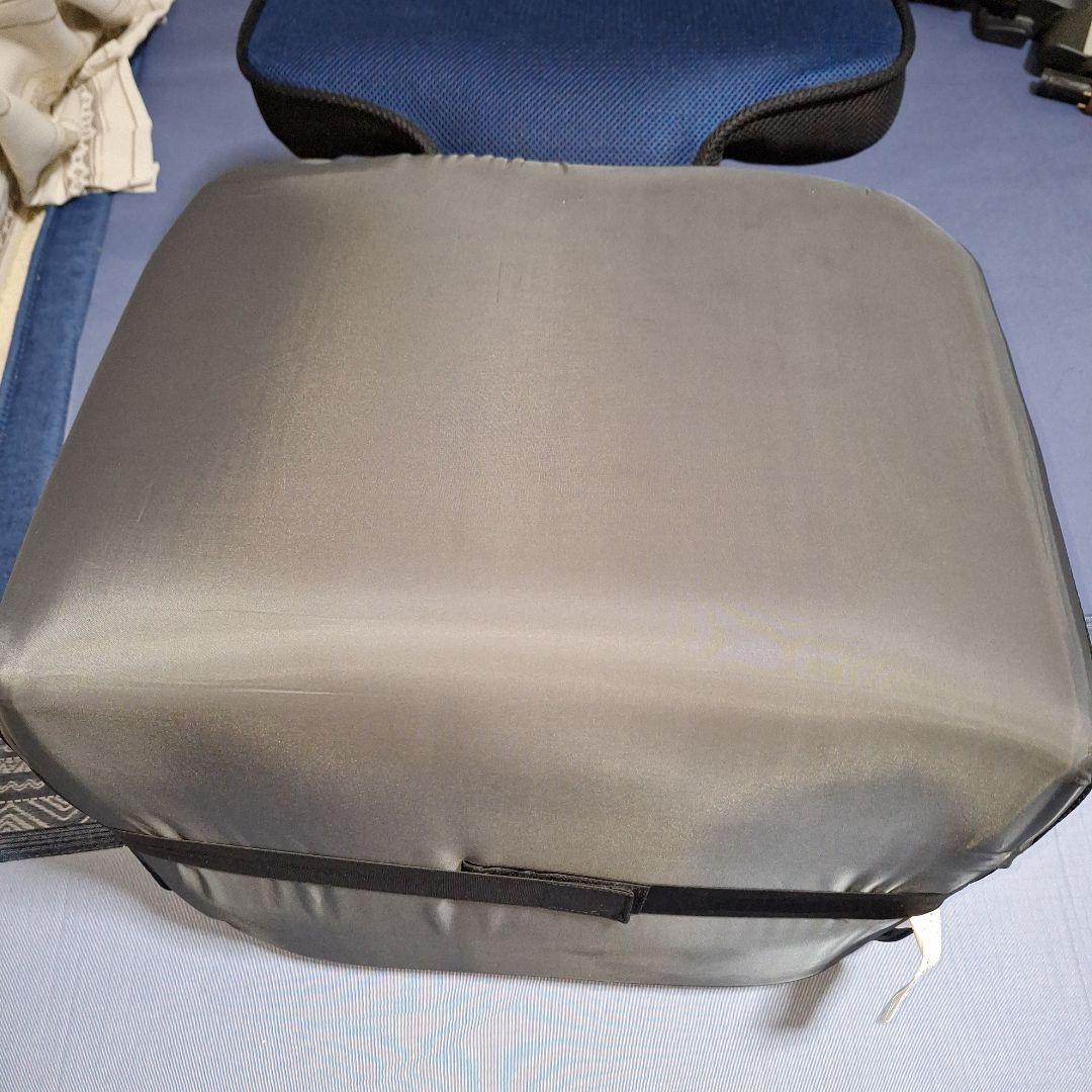 ニトリ　ゲーミング座椅子　専用テーブルカバー付