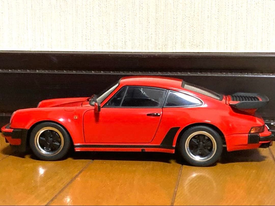 ポルシェ 911 ターボ 3.3ミニカー
