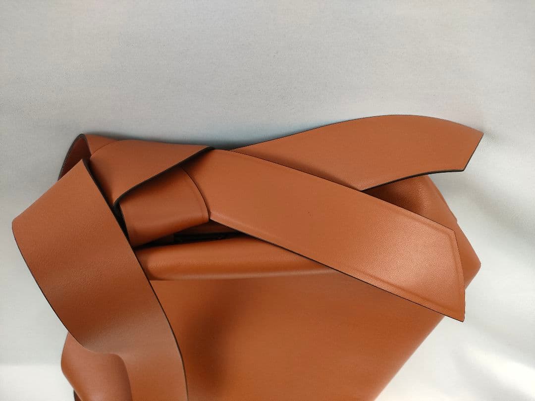 Acne Studios アクネストゥディオズ ショルダーバッグ レザー 革