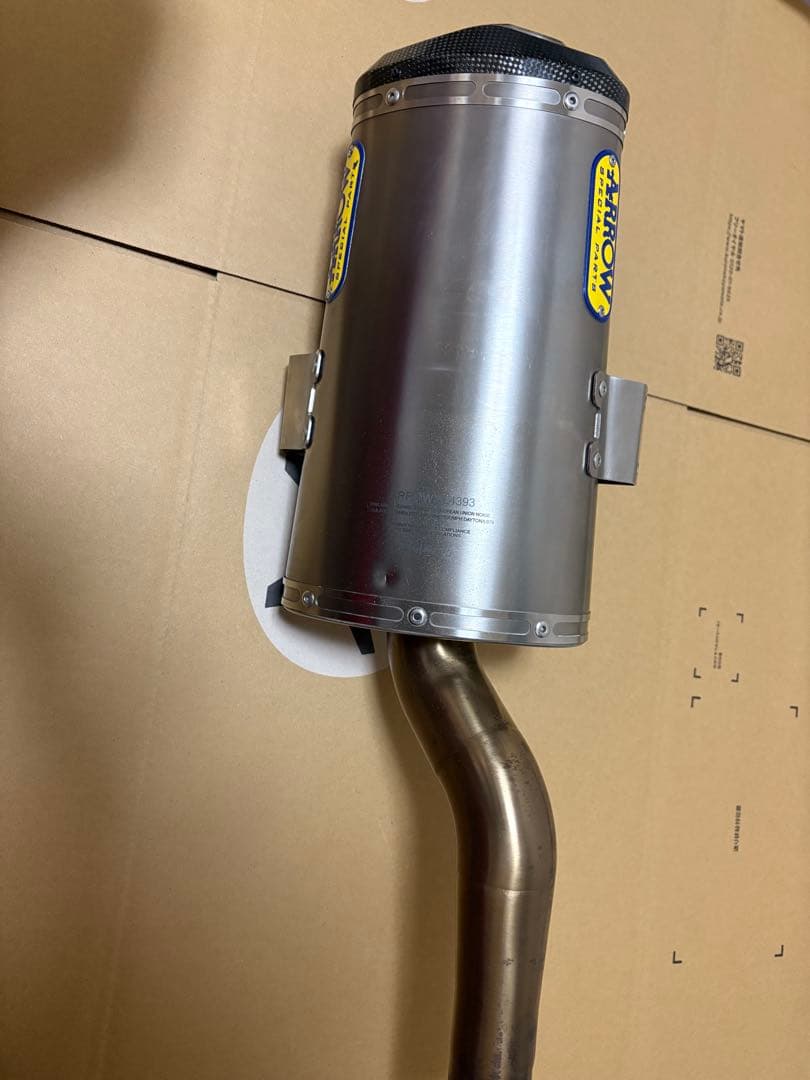 ARROW スリップオンマフラー　Daytona 675用　2009〜2012