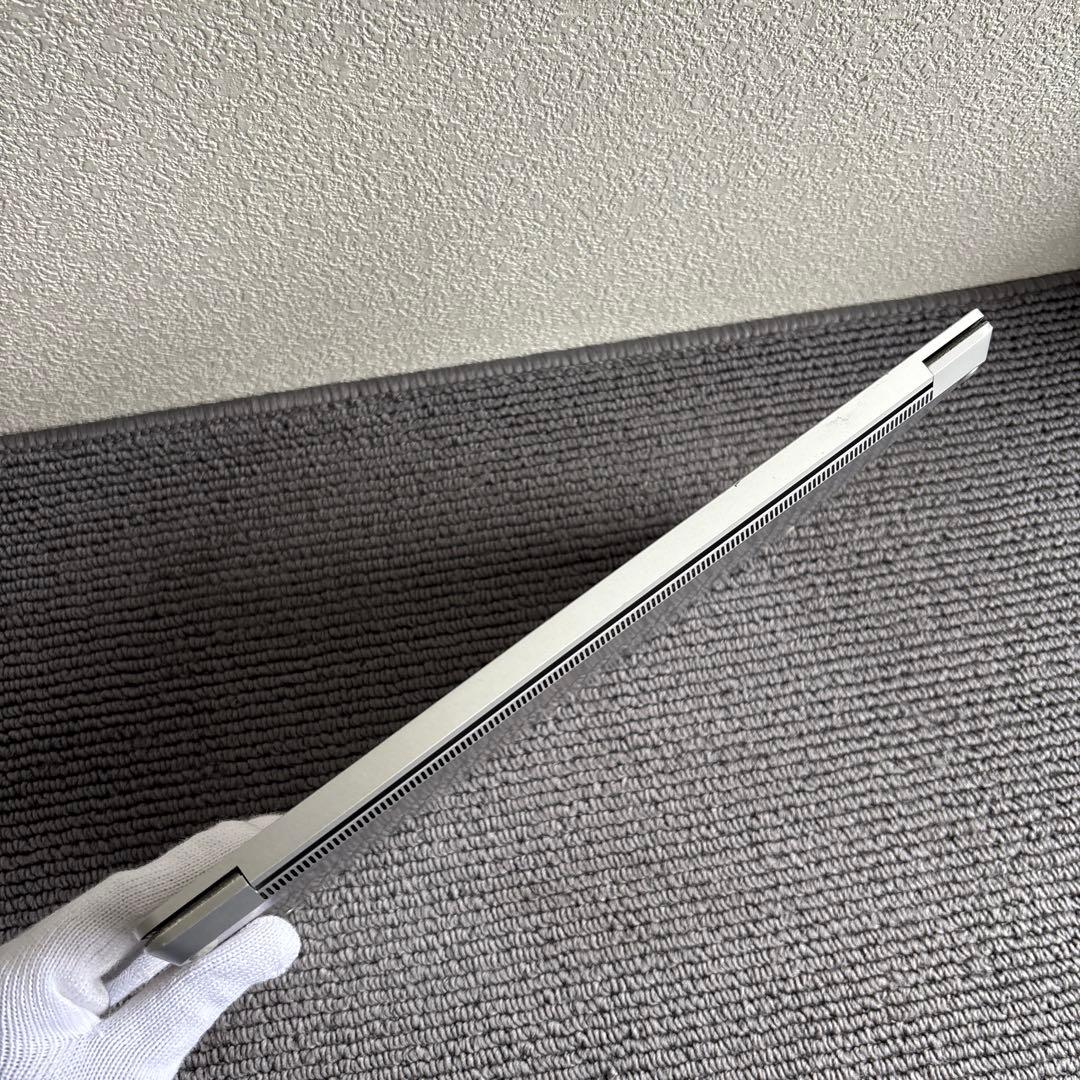 Windowsタブレット本体 Microsoft Surface Laptop 2 i5-8250U