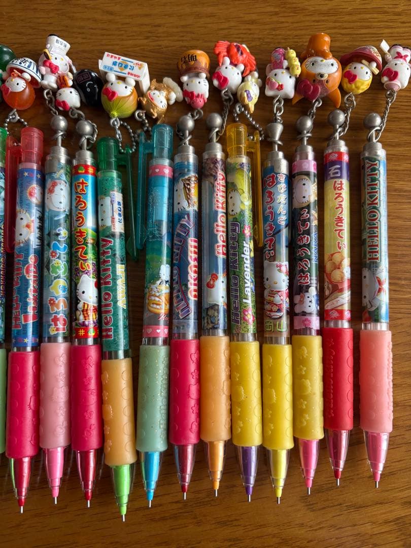 ご当地キティ　シャープペンシル　23本セット