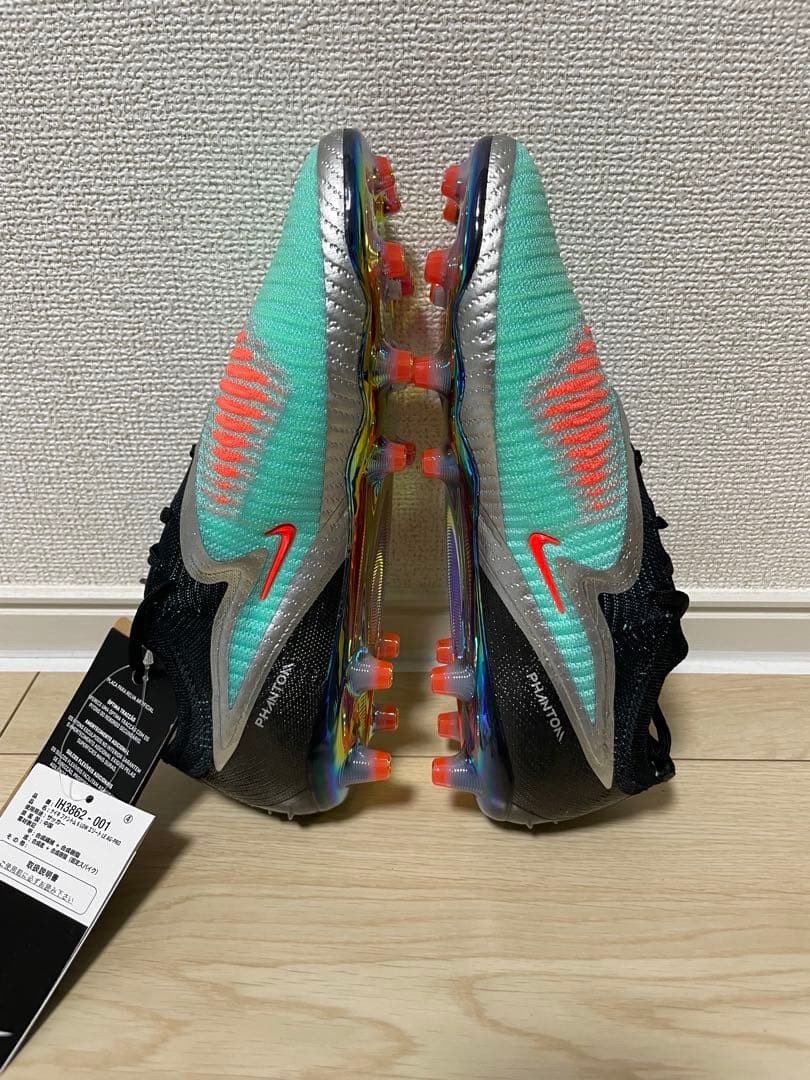 【新品未使用】NIKE ファントム6 LOW エリートAG 25.0㎝