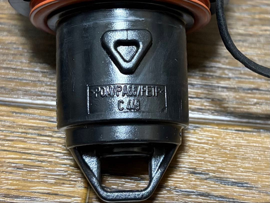 FIAT500 La FIT+a ラフィータ フューエルキャップ