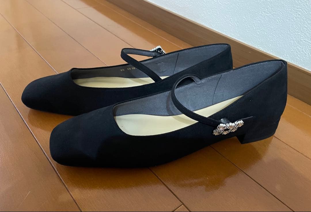 LE TALON スクエアビジューベルトメリージェーン