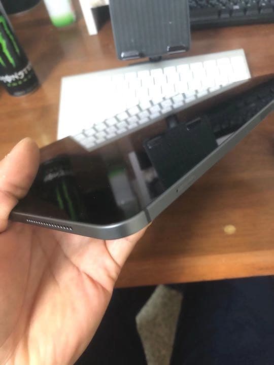 iPad Pro 12.9インチ第3世代64gWi-Fi + Cellular